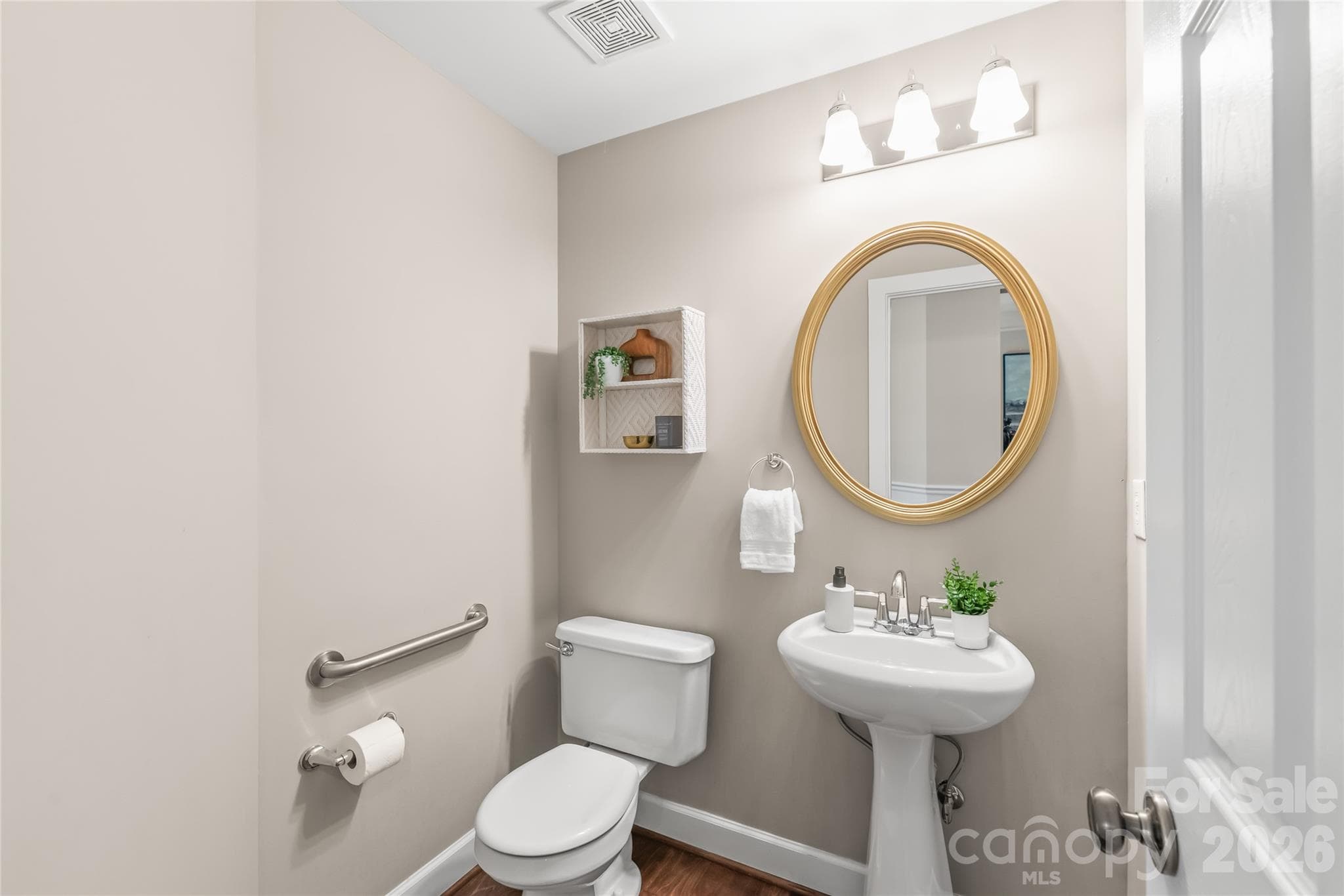 Single Family Residence at 2208 Henery Tuckers Court, Charlotte, photo 18 of 44