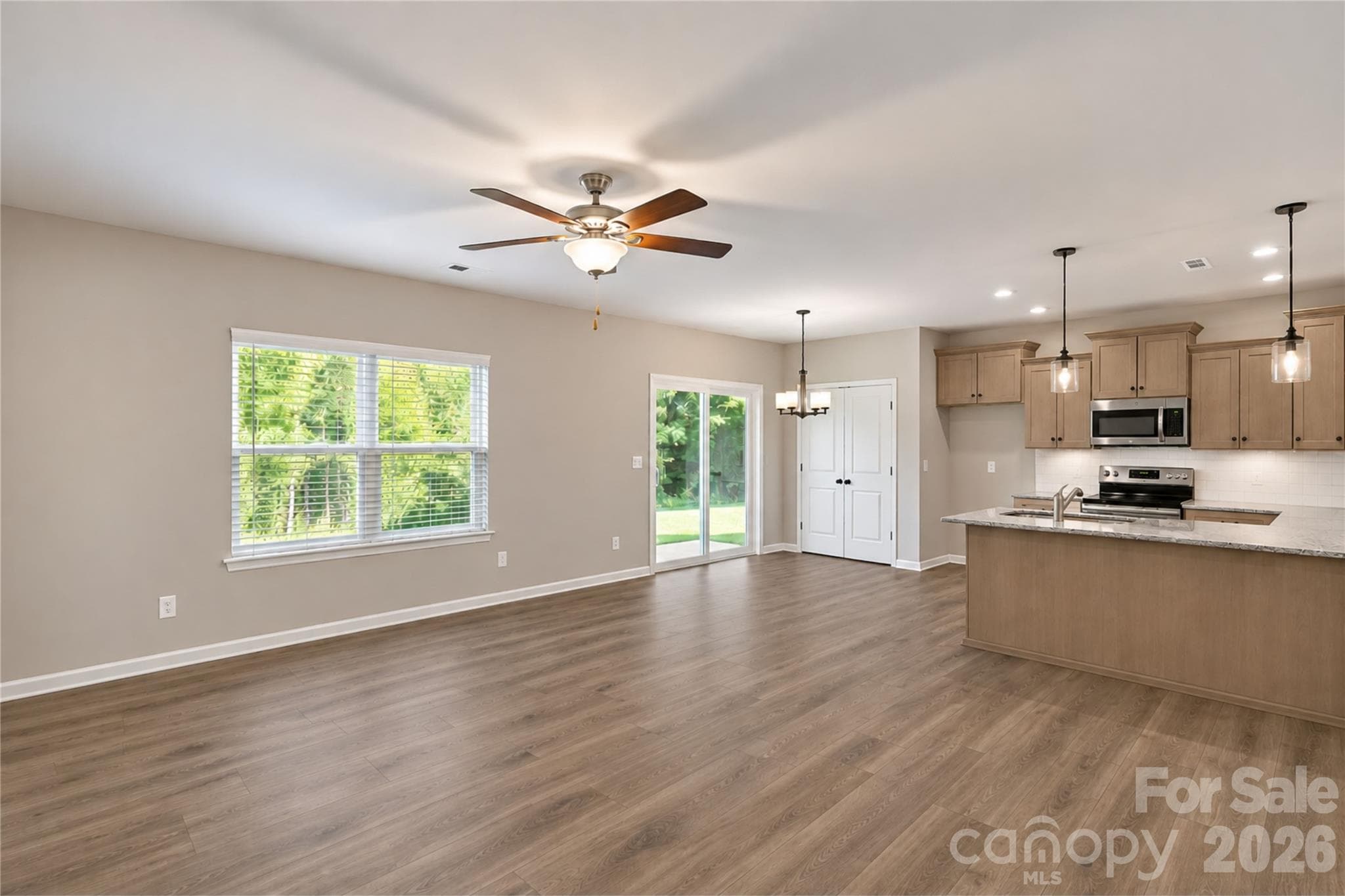 Single Family Residence at 1310 Cheshire Avenue, Charlotte, photo 2 of 25