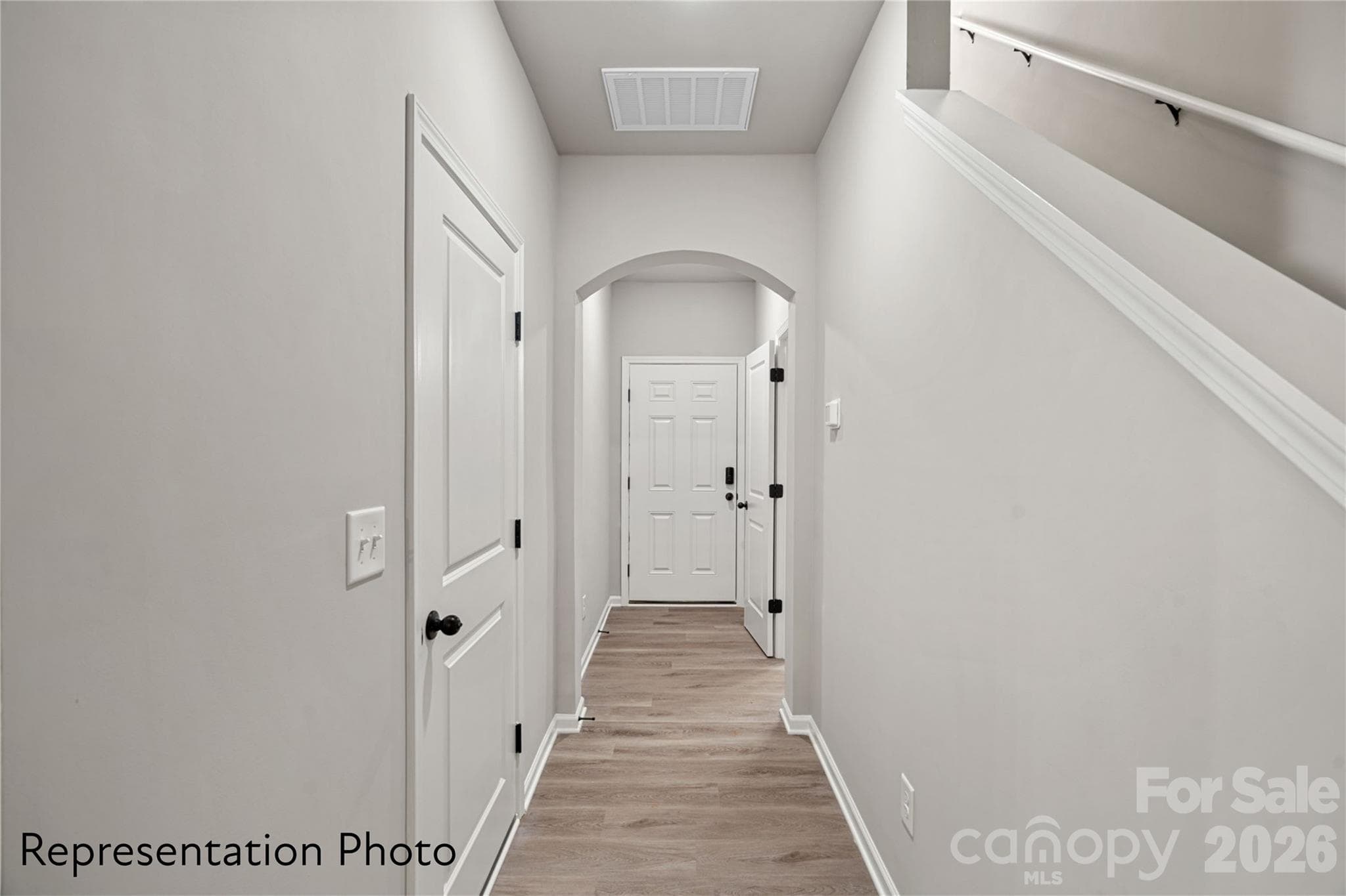 Single Family Residence at 1310 Cheshire Avenue, Charlotte, photo 6 of 25