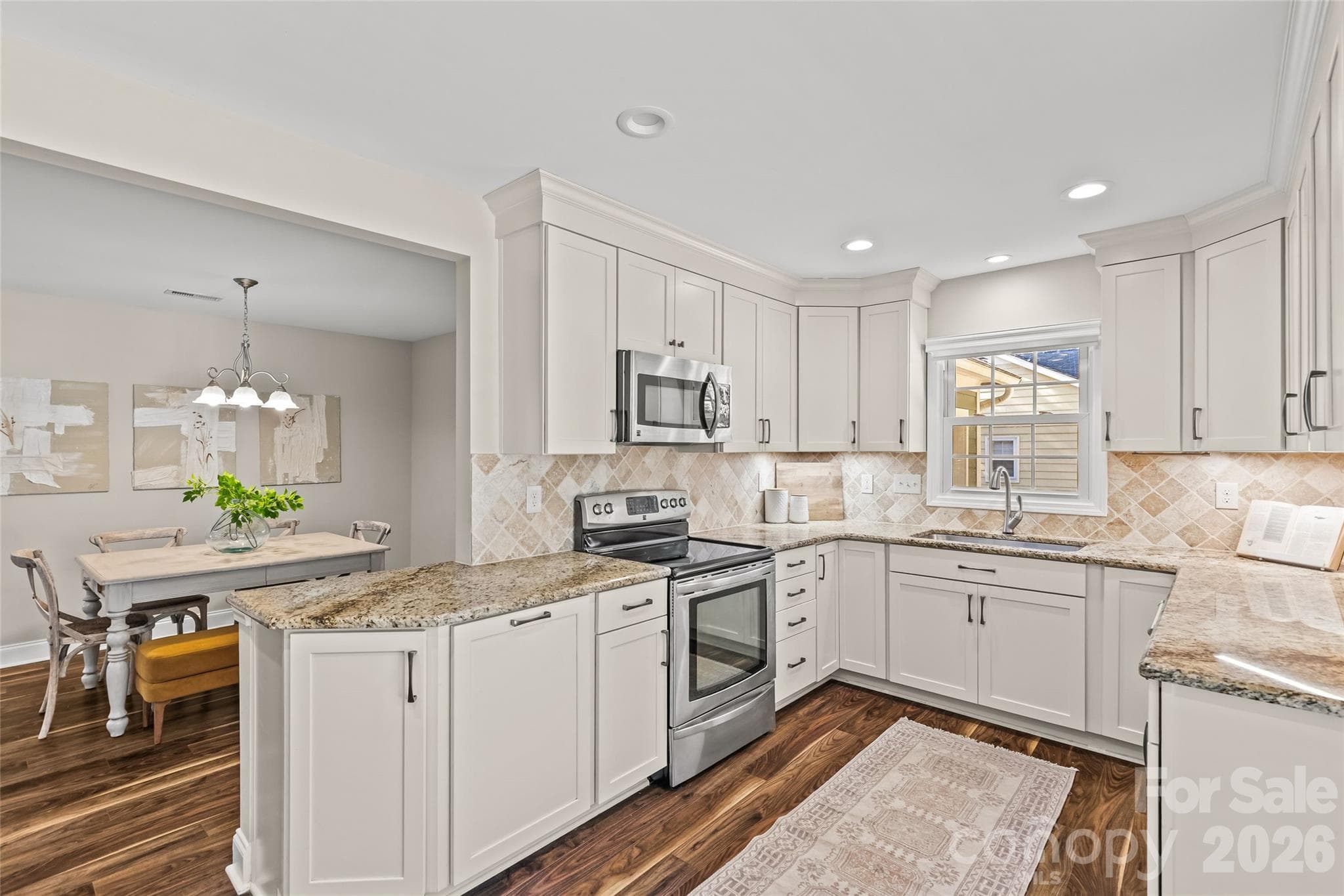 Single Family Residence at 2434 Dryden Lane, Charlotte, photo 14 of 32