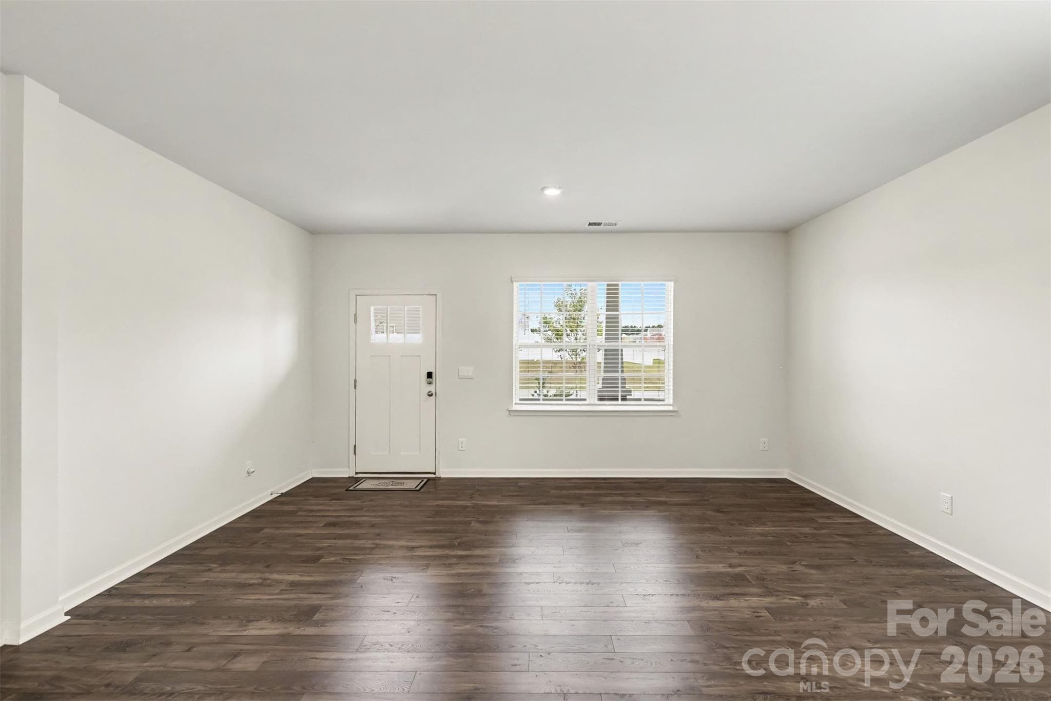 Single Family Residence at 7943 Stonehouse Drive, Gastonia, photo 6 of 45