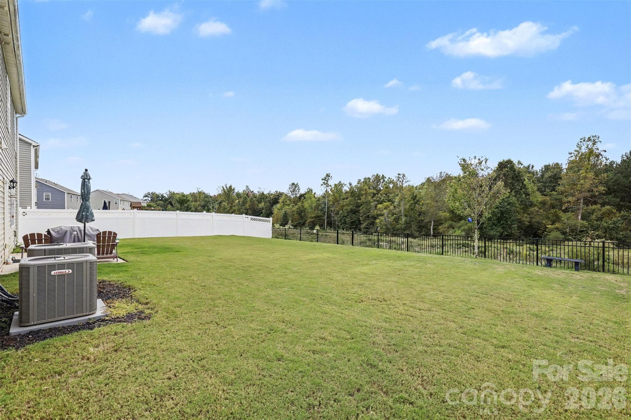 Single Family Residence at 7943 Stonehouse Drive, Gastonia, photo 39 of 45