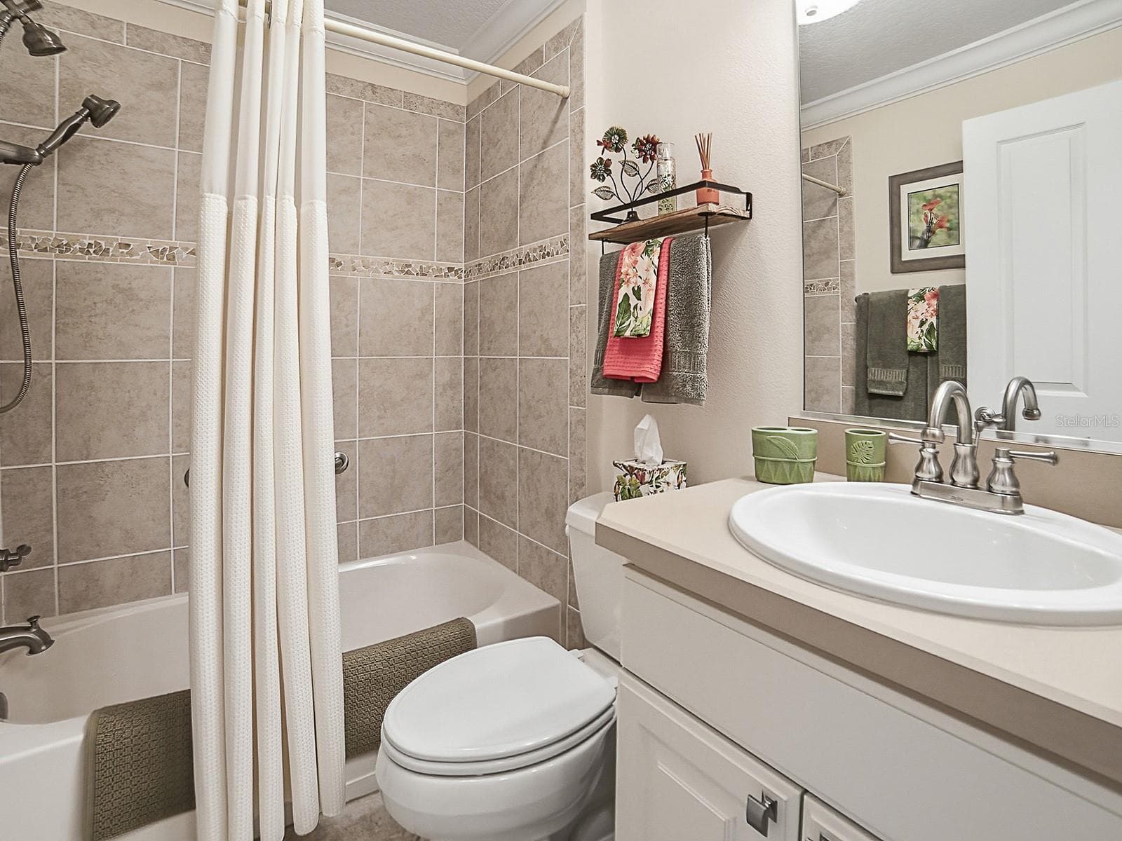 Single Family Residence at 2733 MIDLAND TER, THE VILLAGES, photo 16 of 30
