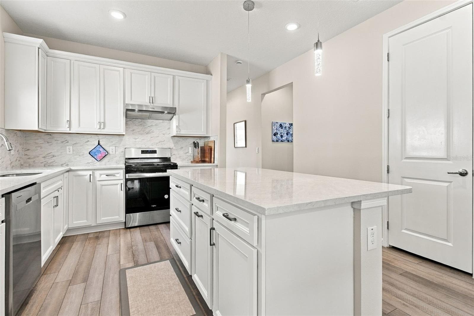 Single Family Residence at 6010 SHOREBIRD BR, LAND O LAKES, photo 11 of 64