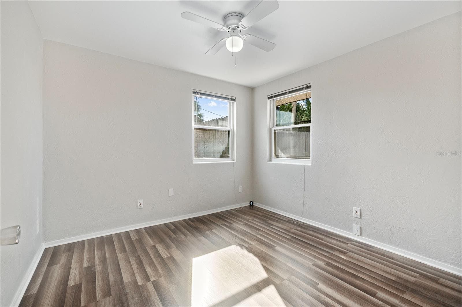 Single Family Residence at 16 HIBISCUS DR, ORMOND BEACH, photo 17 of 28
