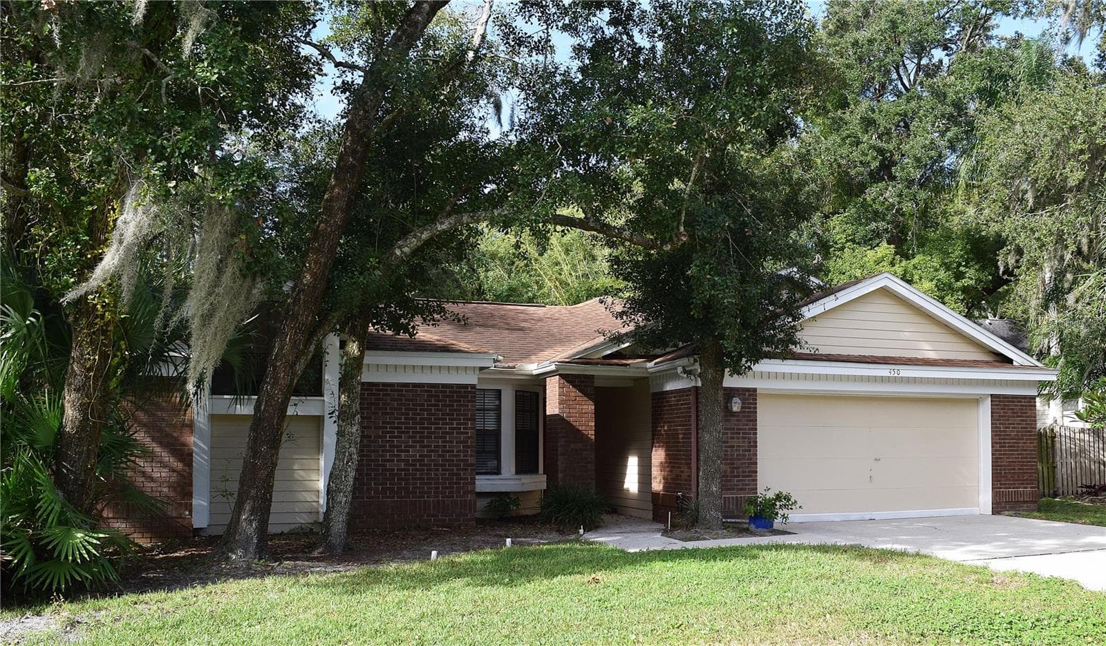 Single Family Residence at 450 CASCADE LN, PALM HARBOR, photo 3 of 24