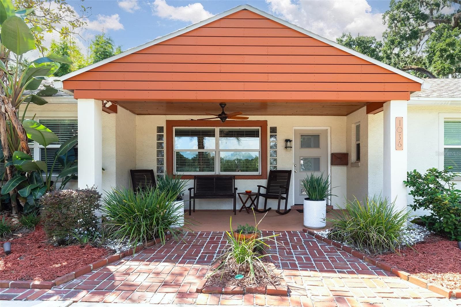 Single Family Residence at 1036 DELANEY AVE, ORLANDO, photo 2 of 31