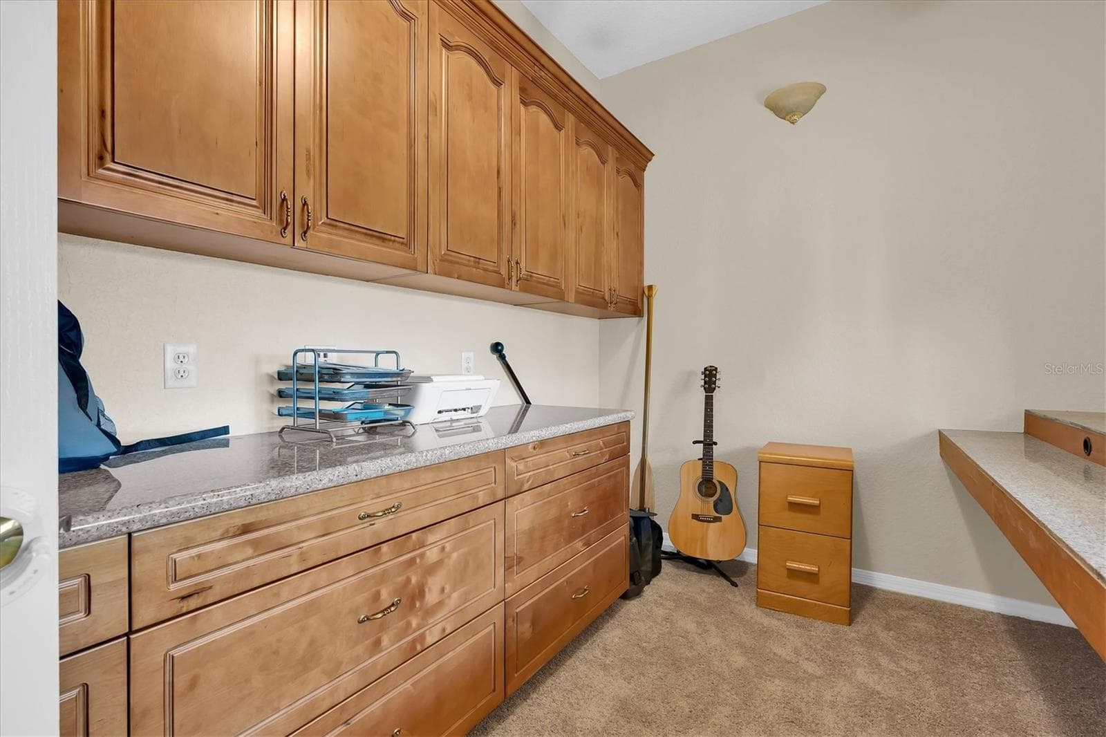 Single Family Residence at 5909 ARTESIAN RIDGE LN, DOVER, photo 28 of 37
