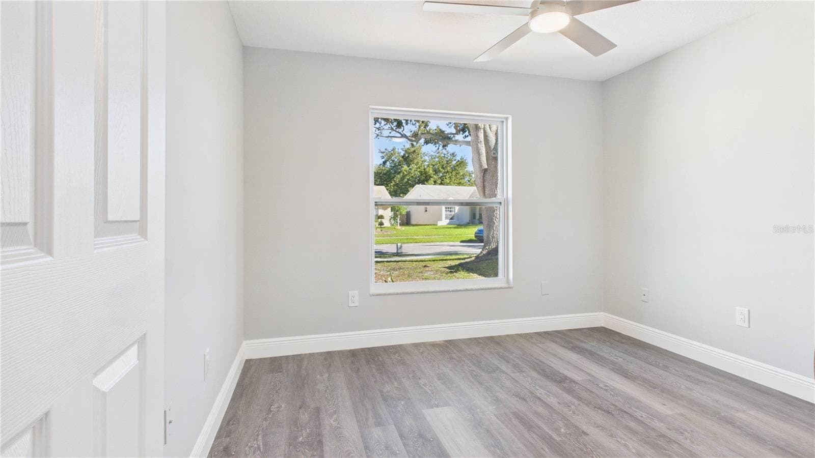 Single Family Residence at 11108 WINDPOINT DR, TAMPA, photo 18 of 36
