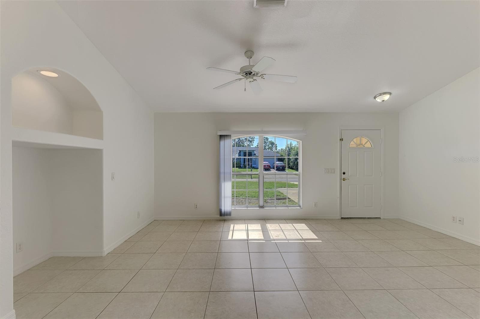 Single Family Residence at 3305 CIRCLEVILLE ST, NORTH PORT, photo 7 of 53