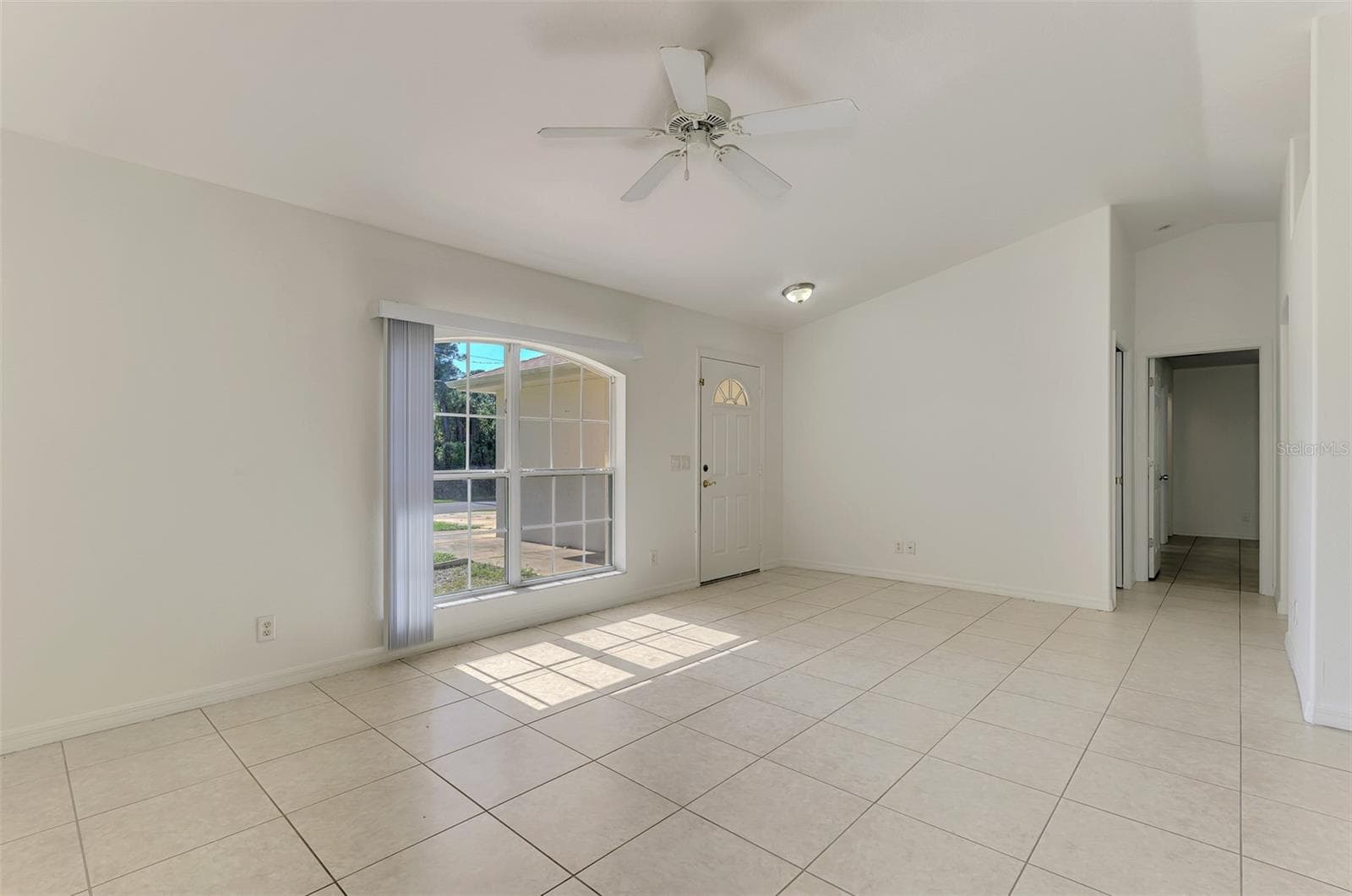 Single Family Residence at 3305 CIRCLEVILLE ST, NORTH PORT, photo 8 of 53