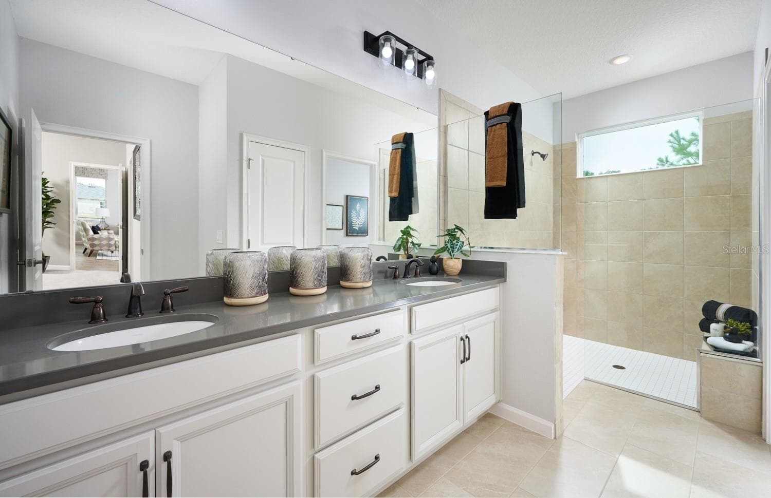 Single Family Residence at 2236 SIRENA LN, MOUNT DORA, photo 6 of 11