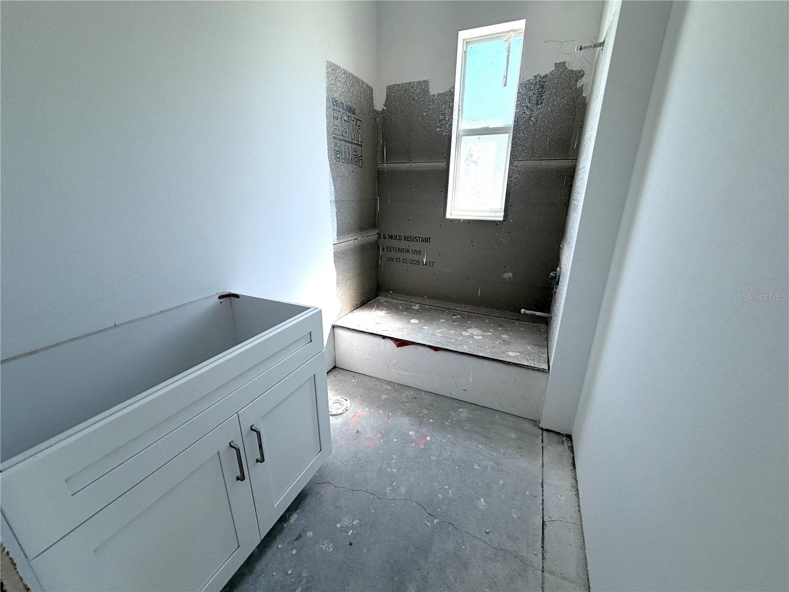 2nd Bath - 8233 GIVLIC LN, NORTH PORT