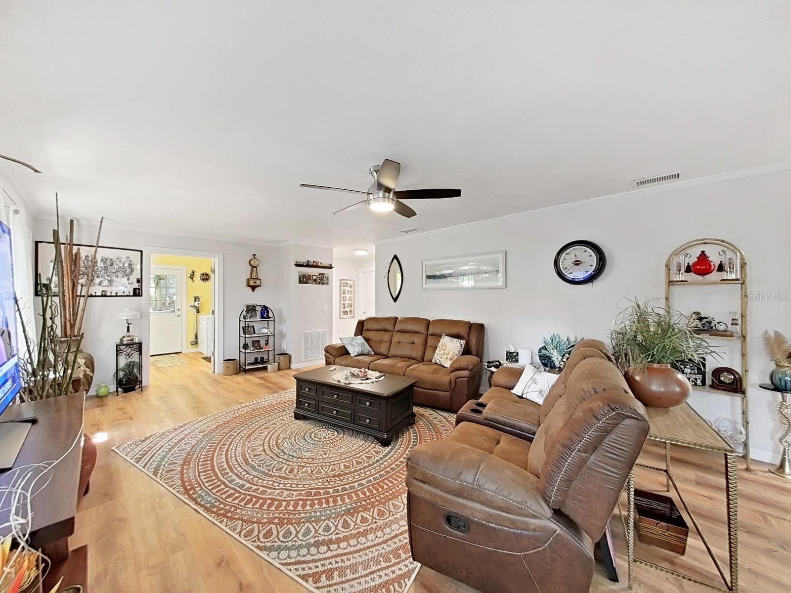 Living Room - 4218 ALAFIA BLVD, BRANDON