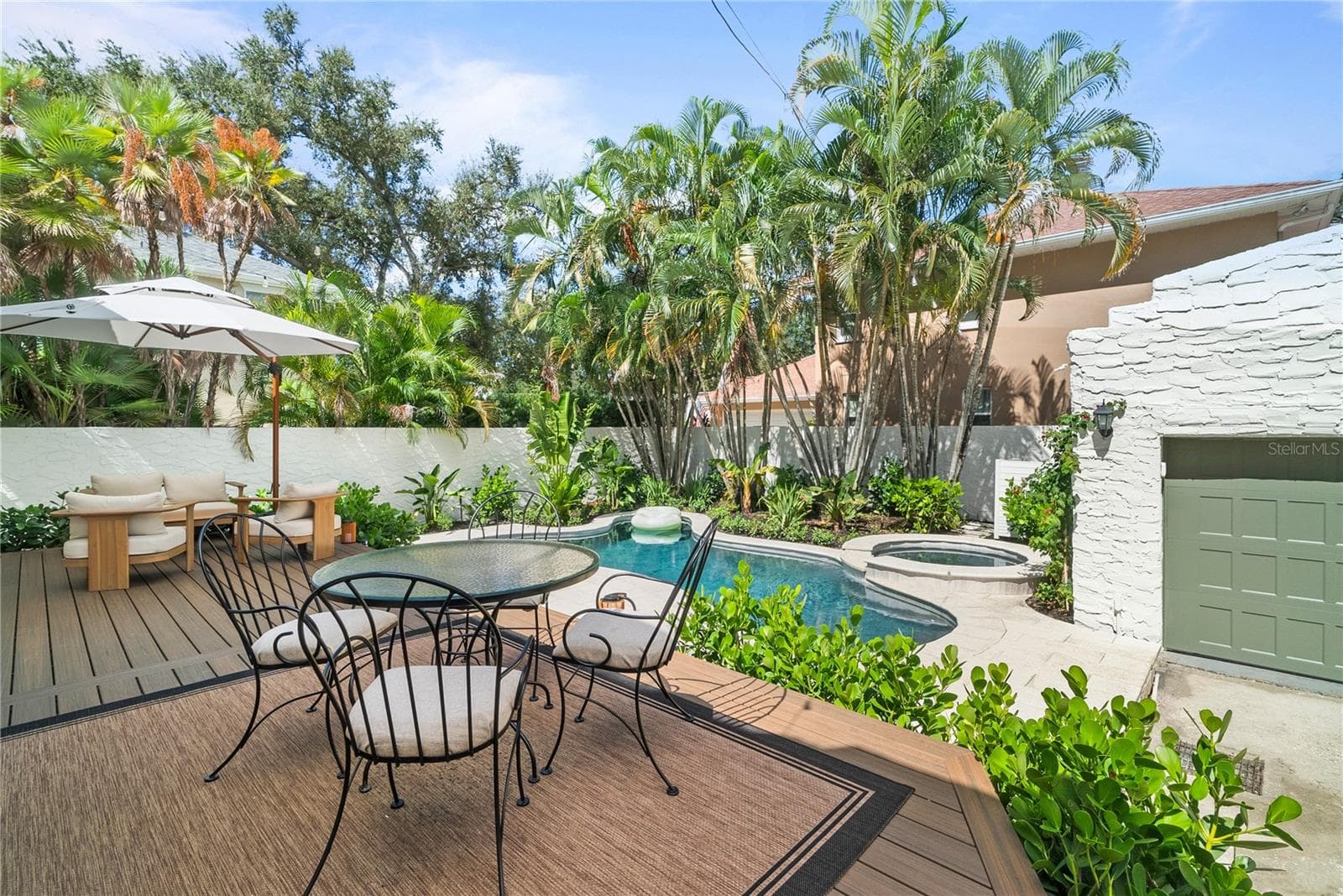 Single Family Residence at 4521 W AZEELE ST, TAMPA, photo 6 of 45