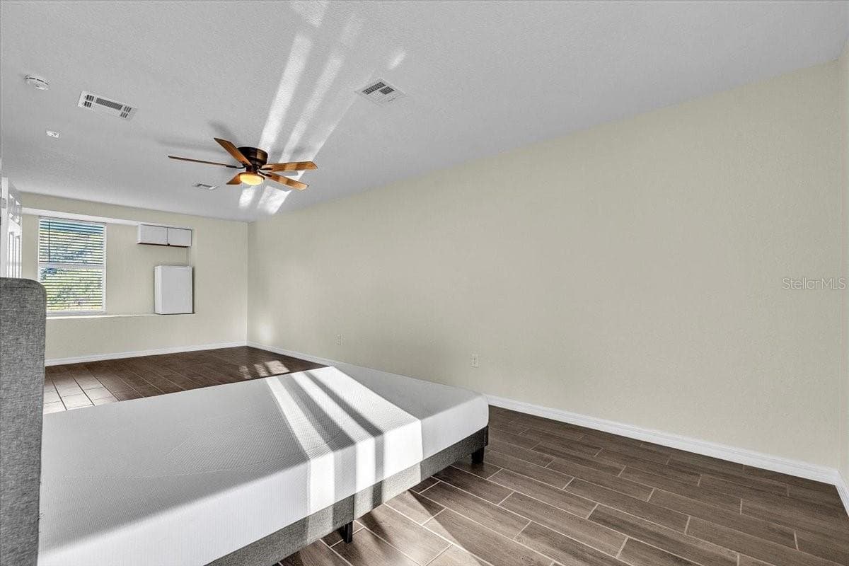 Single Family Residence at 2524 COLLINGSWOOD BLVD, PORT CHARLOTTE, photo 20 of 42