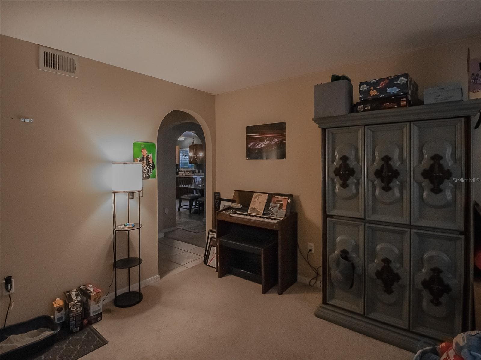 Single Family Residence at 216 TRES REYES LN, GROVELAND, photo 15 of 40