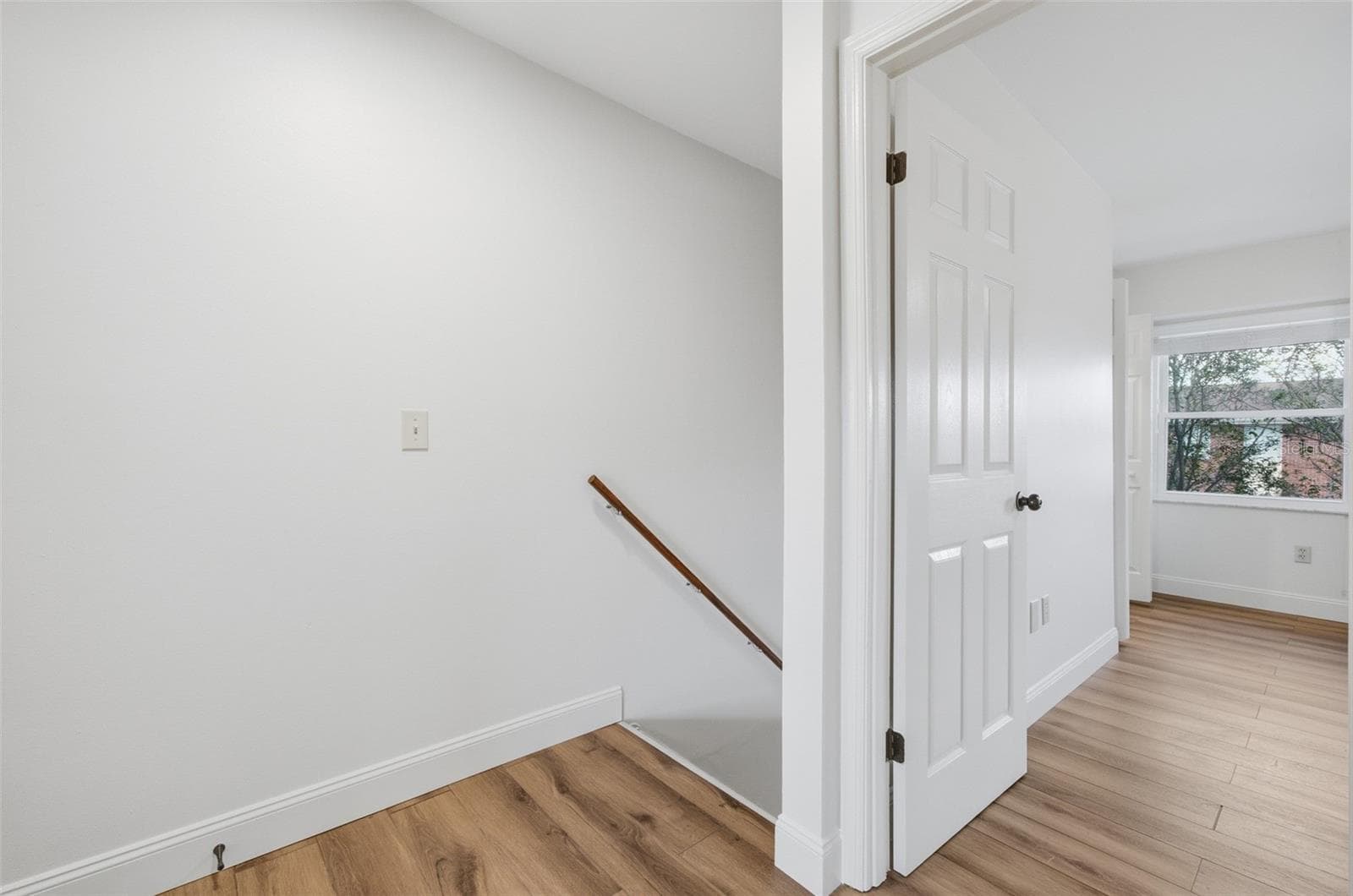 Condominium at 1920 E EDGEWOOD DR #E4, LAKELAND, photo 8 of 32