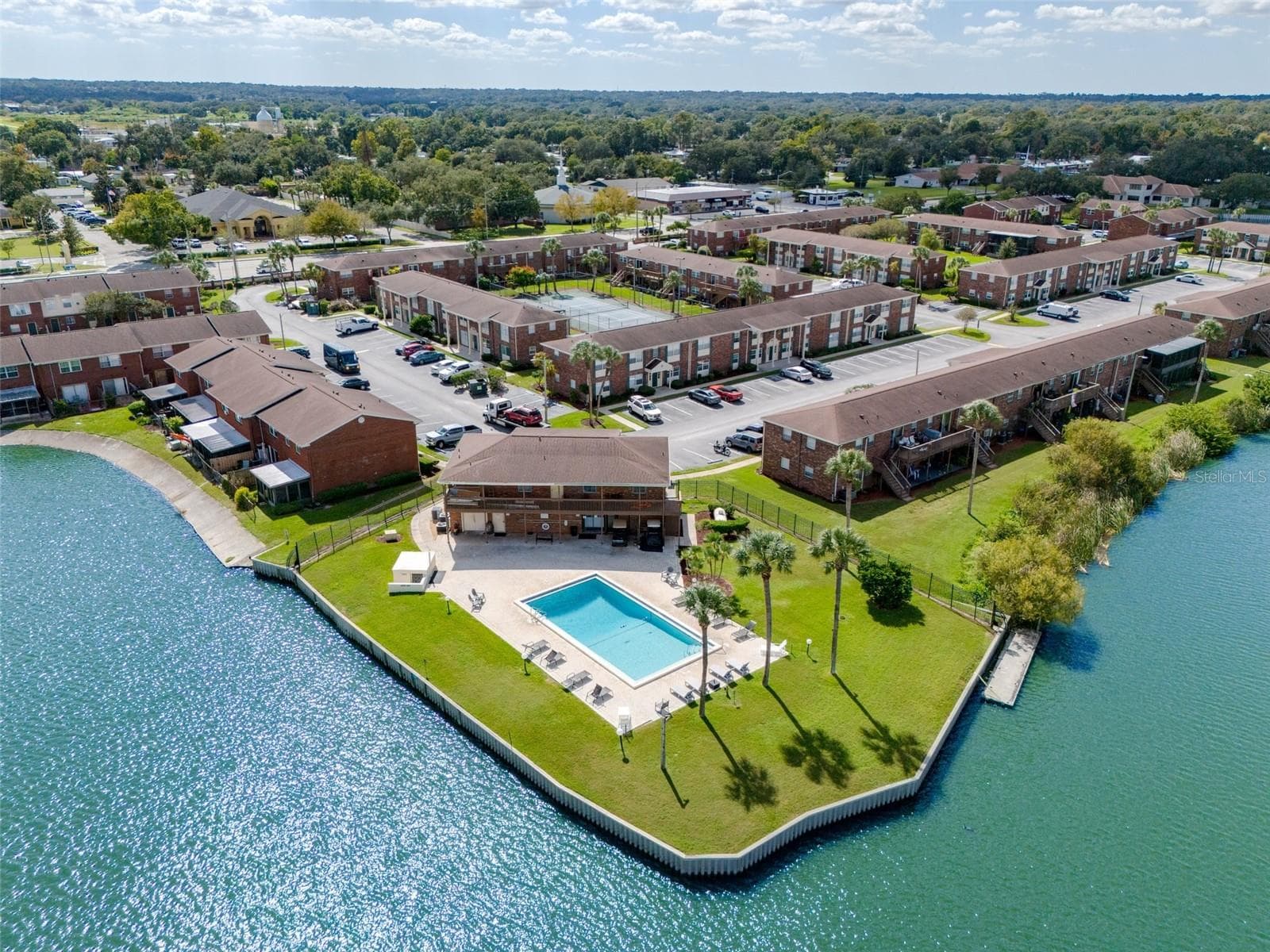 Condominium at 1920 E EDGEWOOD DR #E4, LAKELAND, photo 26 of 32