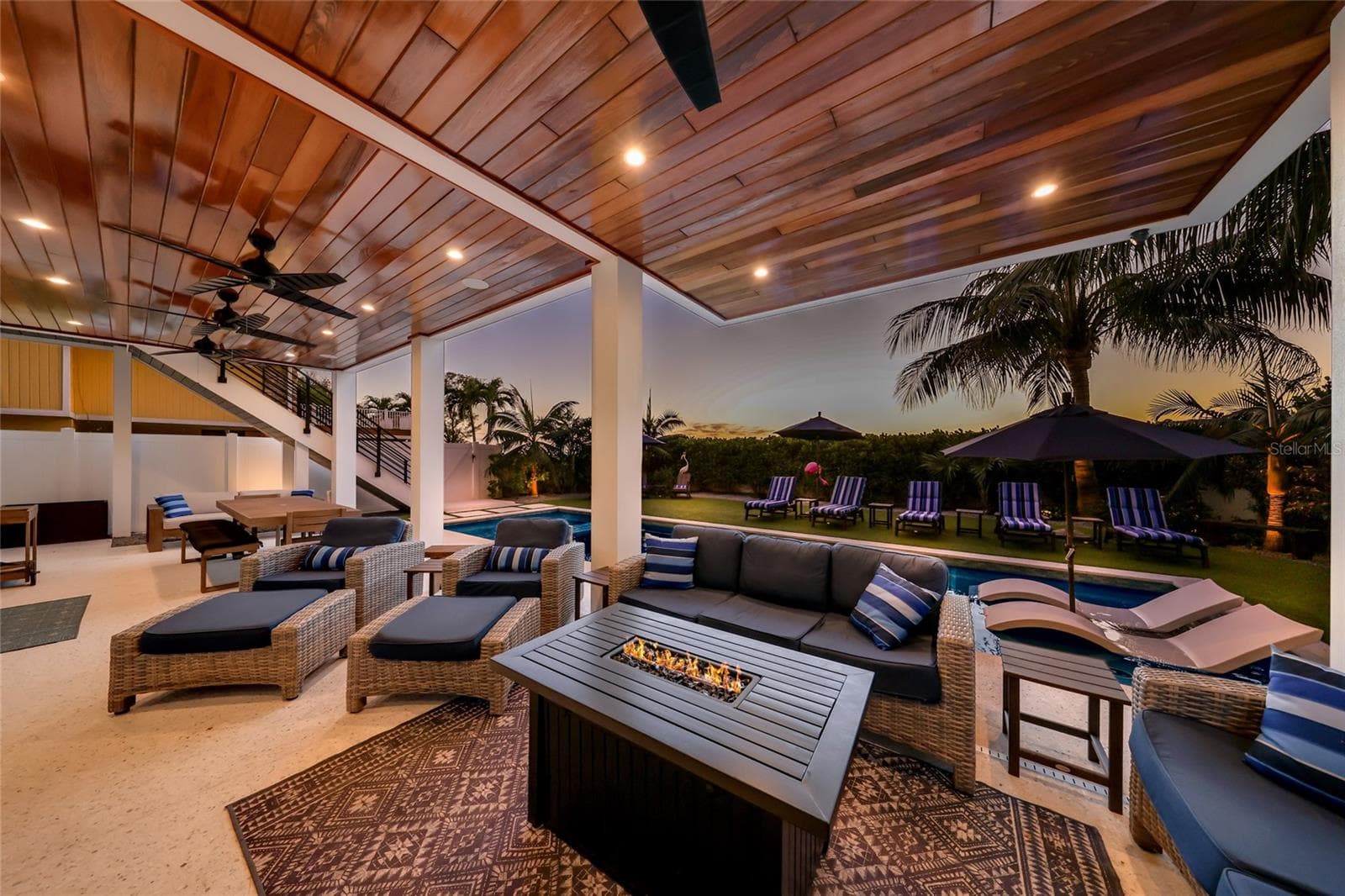 Single Family Residence at 1707 PALMA SOLA BLVD, BRADENTON, photo 17 of 100