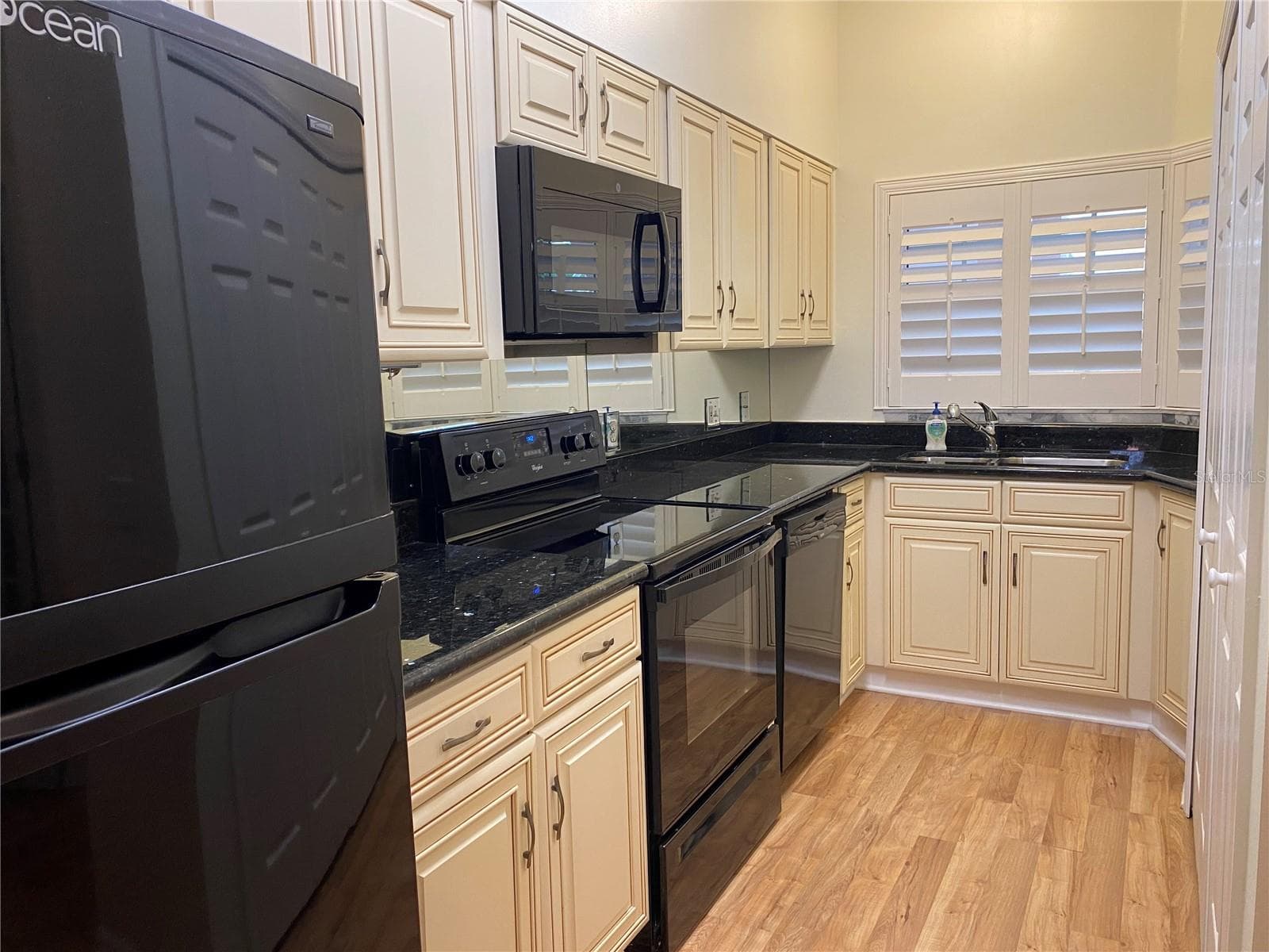 Condominium at 4240 CENTRAL SARASOTA PKWY #615, SARASOTA, photo 9 of 22