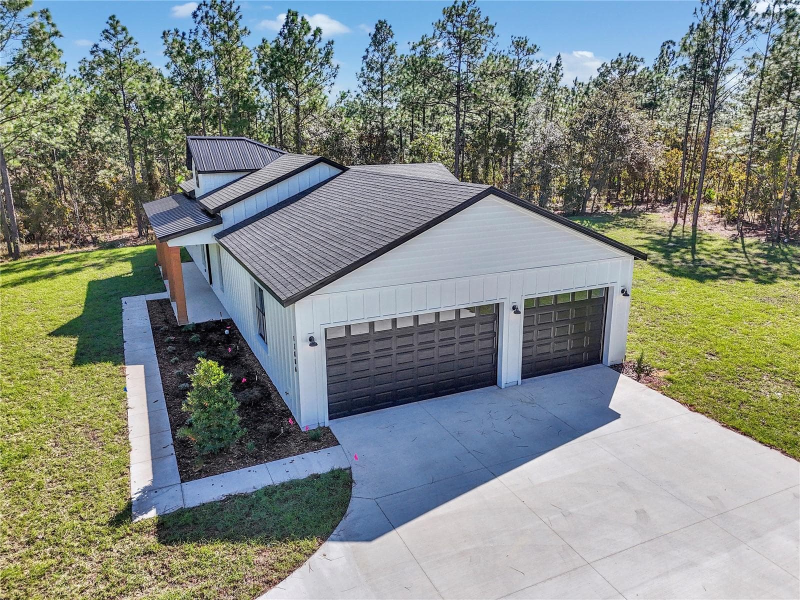 Single Family Residence at 12886 SW 90 PL, DUNNELLON, photo 2 of 68