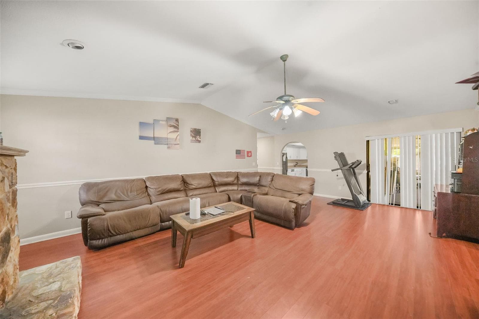 Single Family Residence at 6912 SENOJ DR, TAMPA, photo 9 of 59