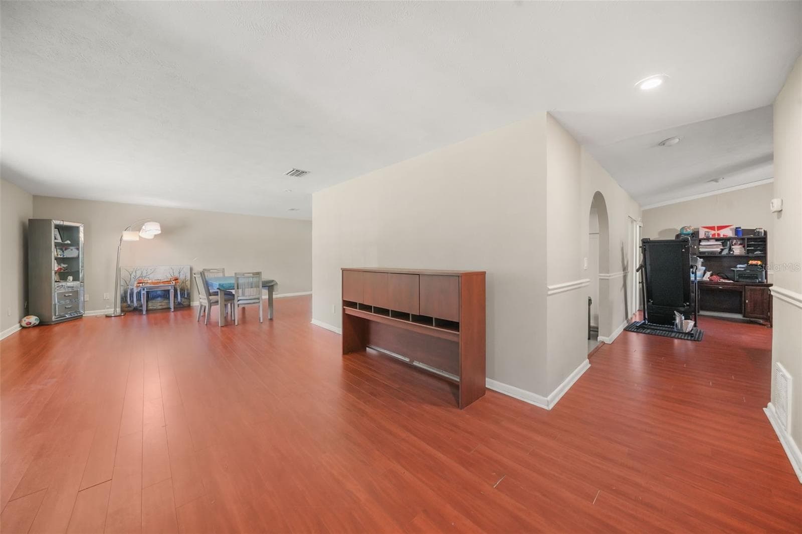 Single Family Residence at 6912 SENOJ DR, TAMPA, photo 12 of 59