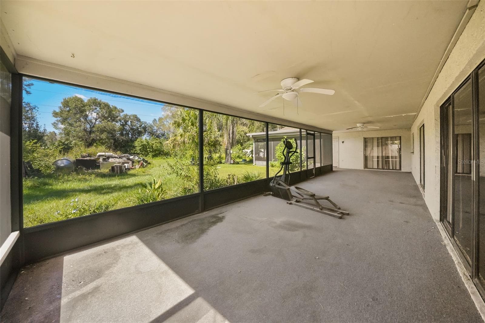 Single Family Residence at 6912 SENOJ DR, TAMPA, photo 48 of 59