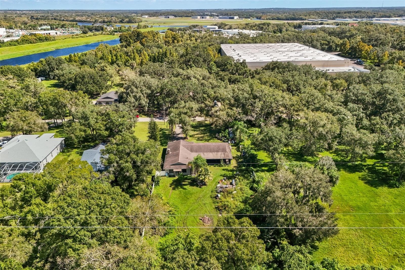 Single Family Residence at 6912 SENOJ DR, TAMPA, photo 55 of 59