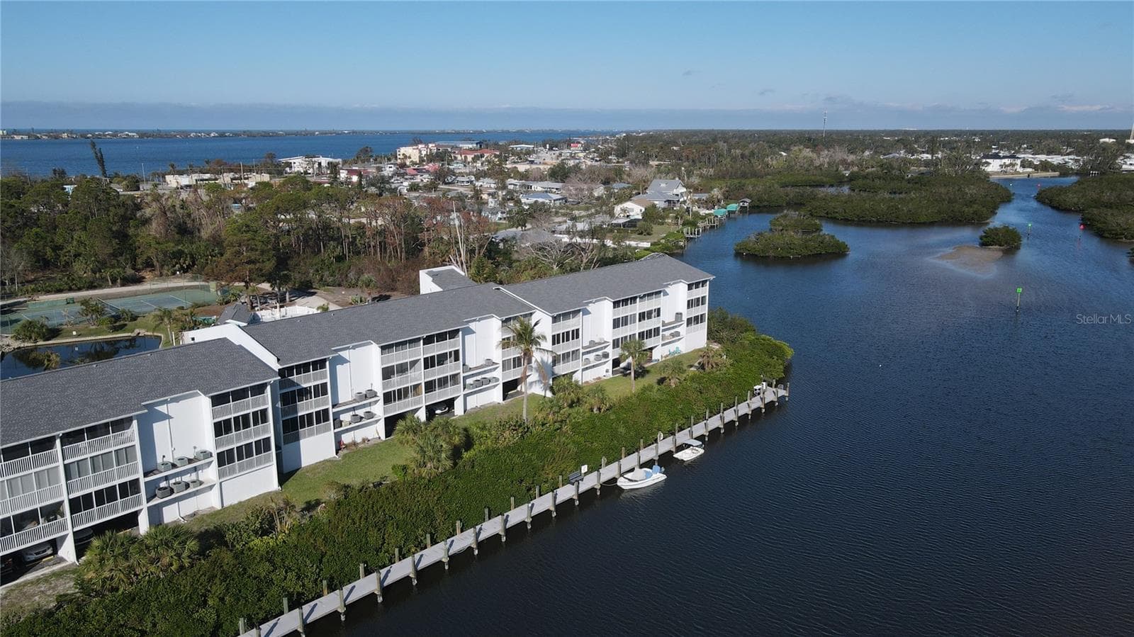 Condo Building And Docks. - 1401 S MCCALL RD #B-306, ENGLEWOOD