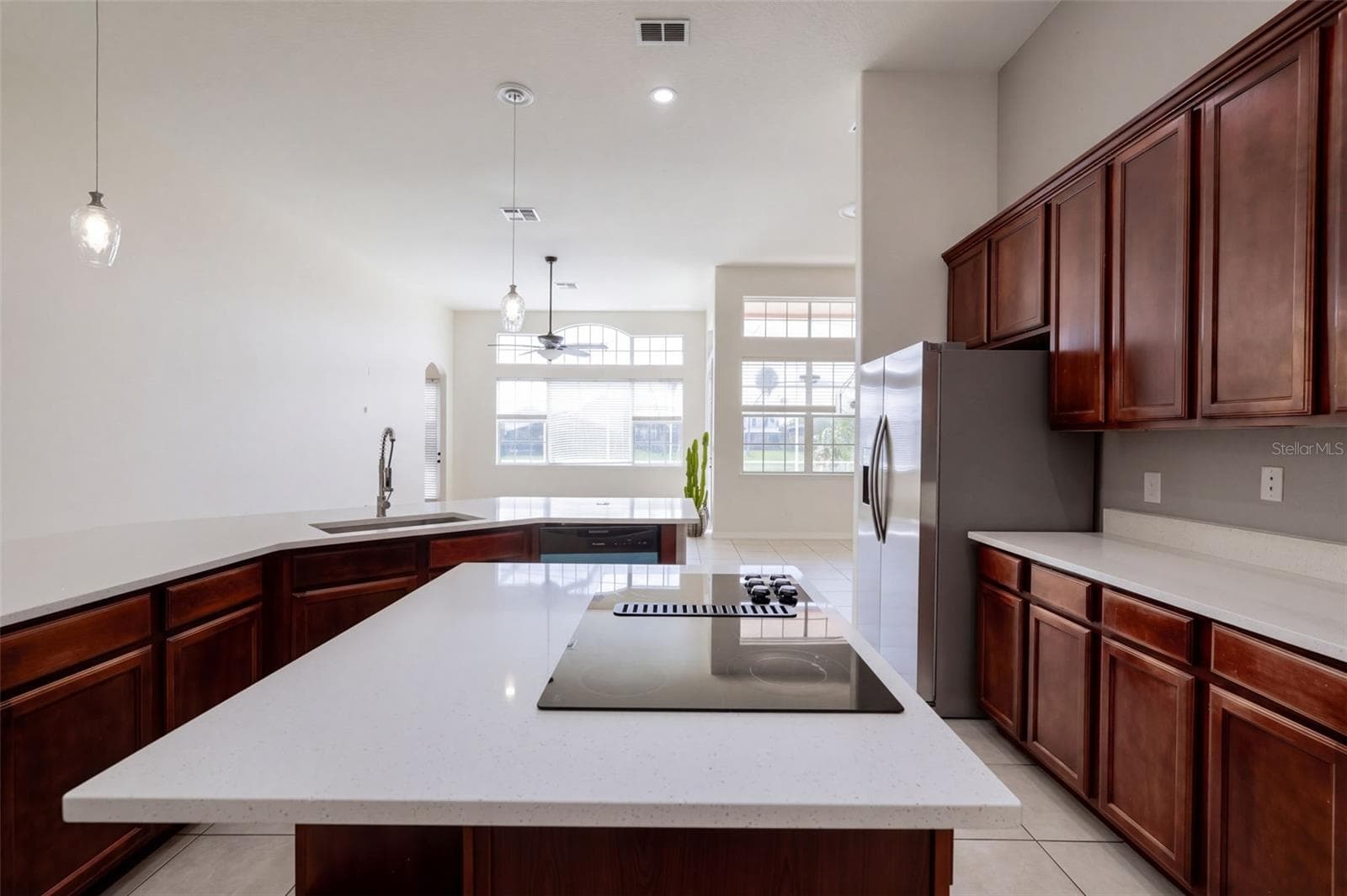 Single Family Residence at 2102 PUTTER PL, KISSIMMEE, photo 17 of 44