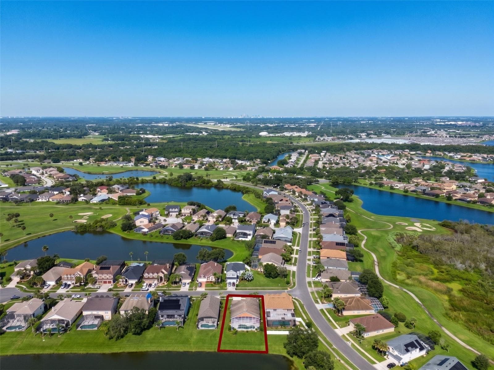 Single Family Residence at 2102 PUTTER PL, KISSIMMEE, photo 39 of 44