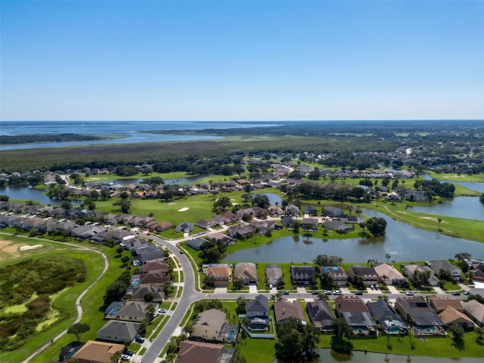 Single Family Residence at 2102 PUTTER PL, KISSIMMEE, photo 42 of 44