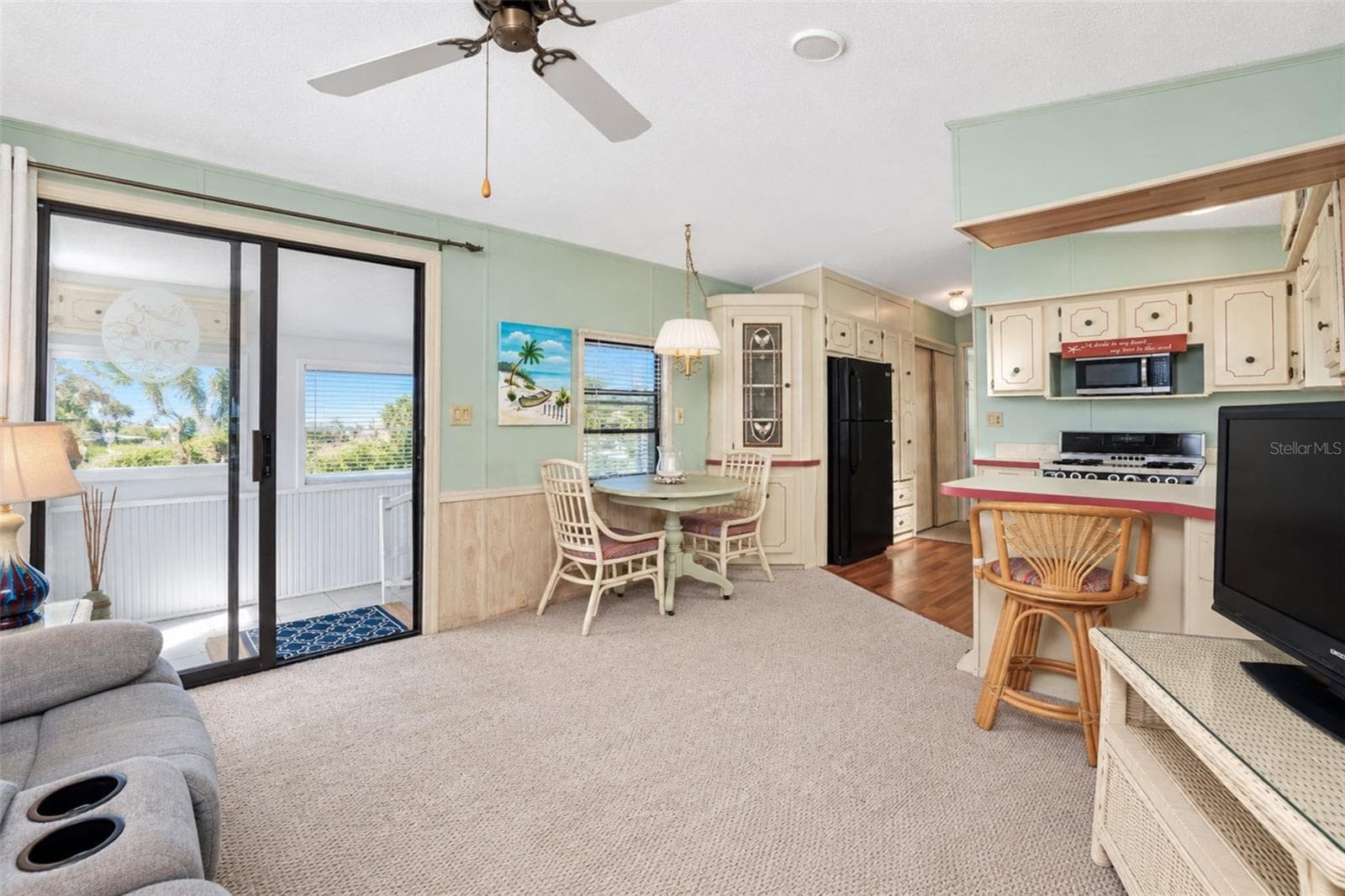 Manufactured Home at 39 CROWN POINT DR, NOKOMIS, photo 14 of 79