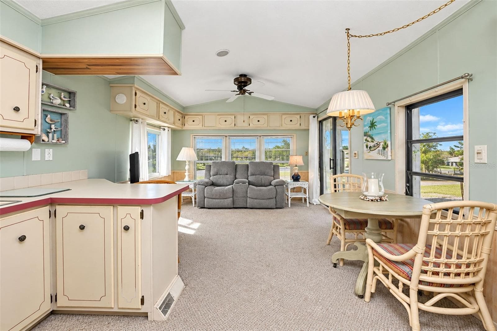 Manufactured Home at 39 CROWN POINT DR, NOKOMIS, photo 22 of 79