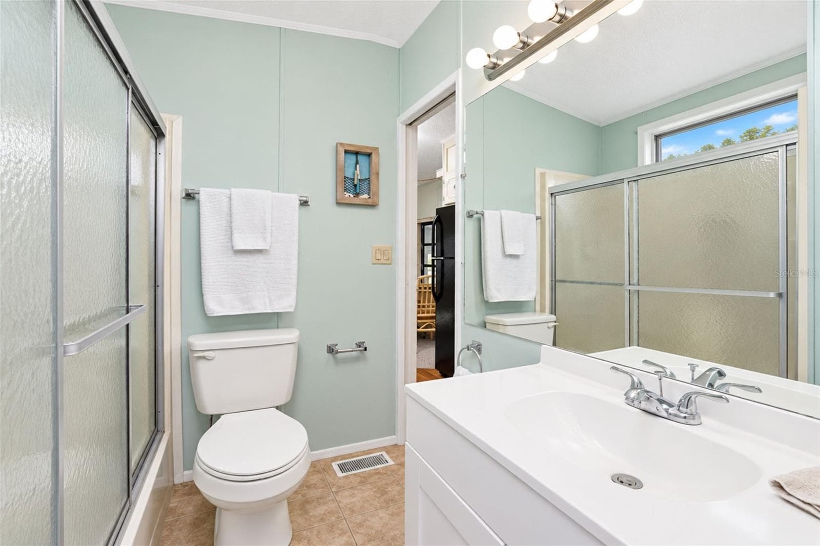 bathroom - 39 CROWN POINT DR, NOKOMIS