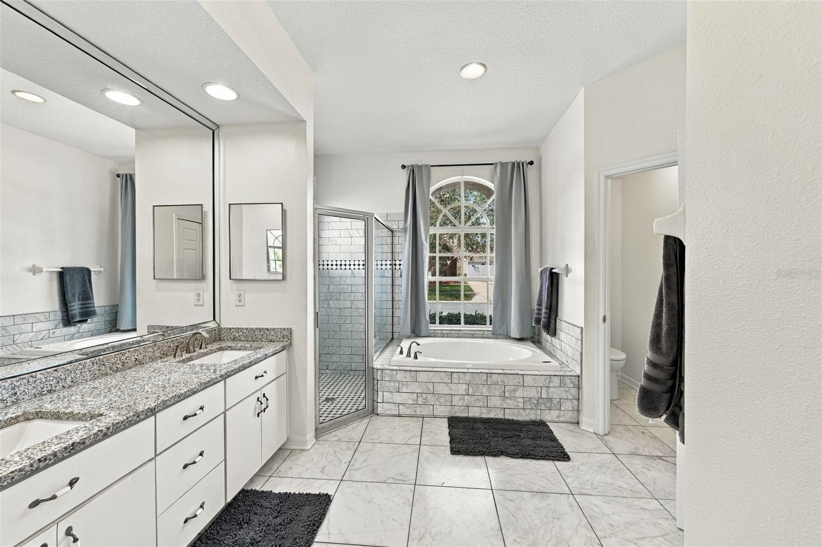 Single Family Residence at 4307 BROOKE DR, VALRICO, photo 38 of 57