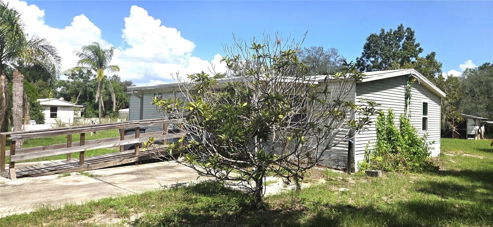 Manufactured Home at 3932 ROLLING HILLS CT E #10, LAKE WALES, photo 4 of 35