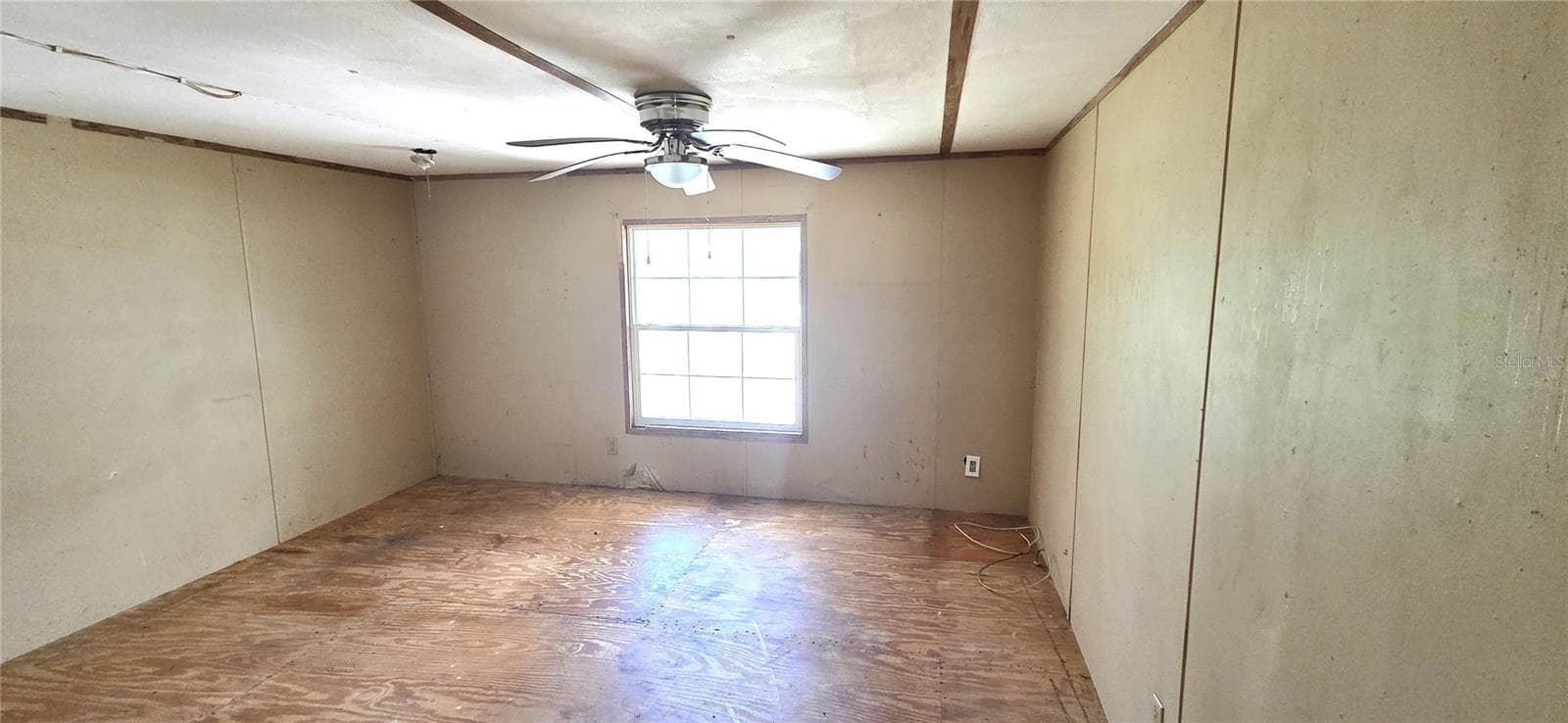 Manufactured Home at 3932 ROLLING HILLS CT E #10, LAKE WALES, photo 18 of 35