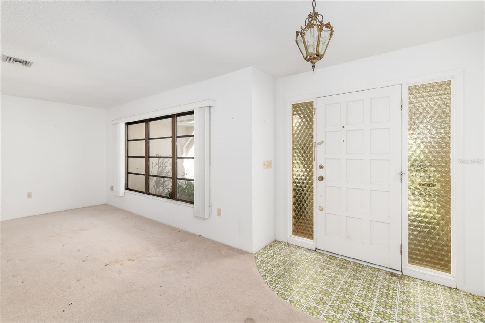 Single Family Residence at 3065 RINGWOOD MDW, SARASOTA, photo 3 of 38