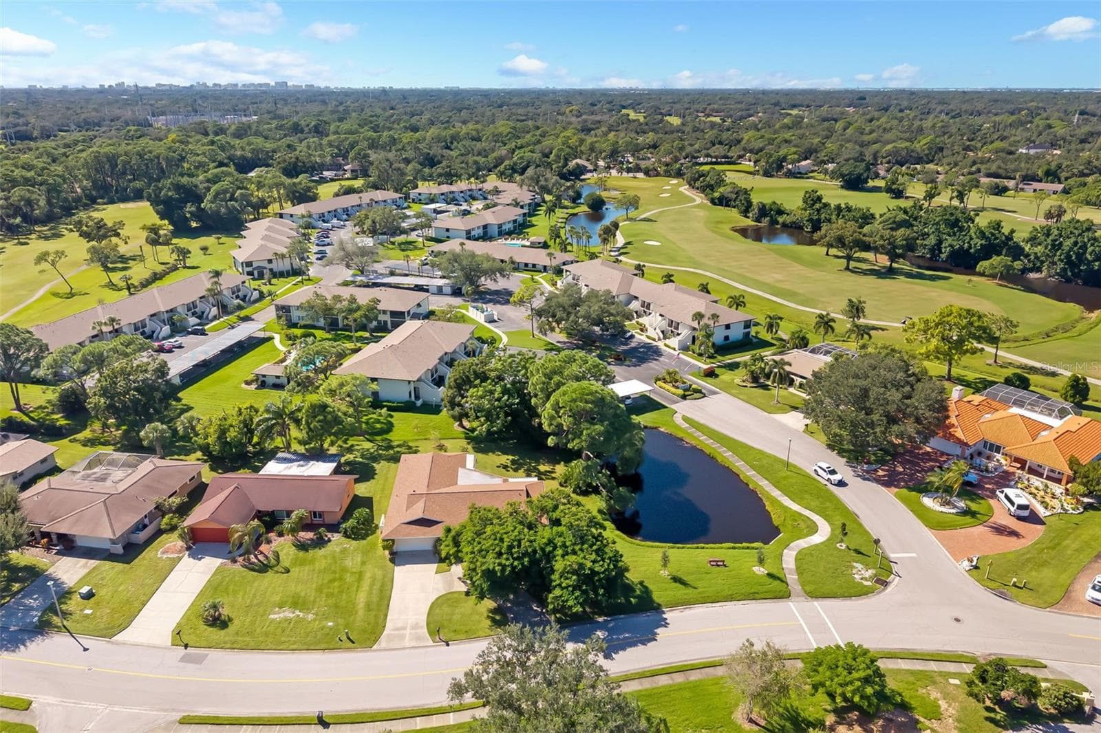 Single Family Residence at 3065 RINGWOOD MDW, SARASOTA, photo 31 of 38