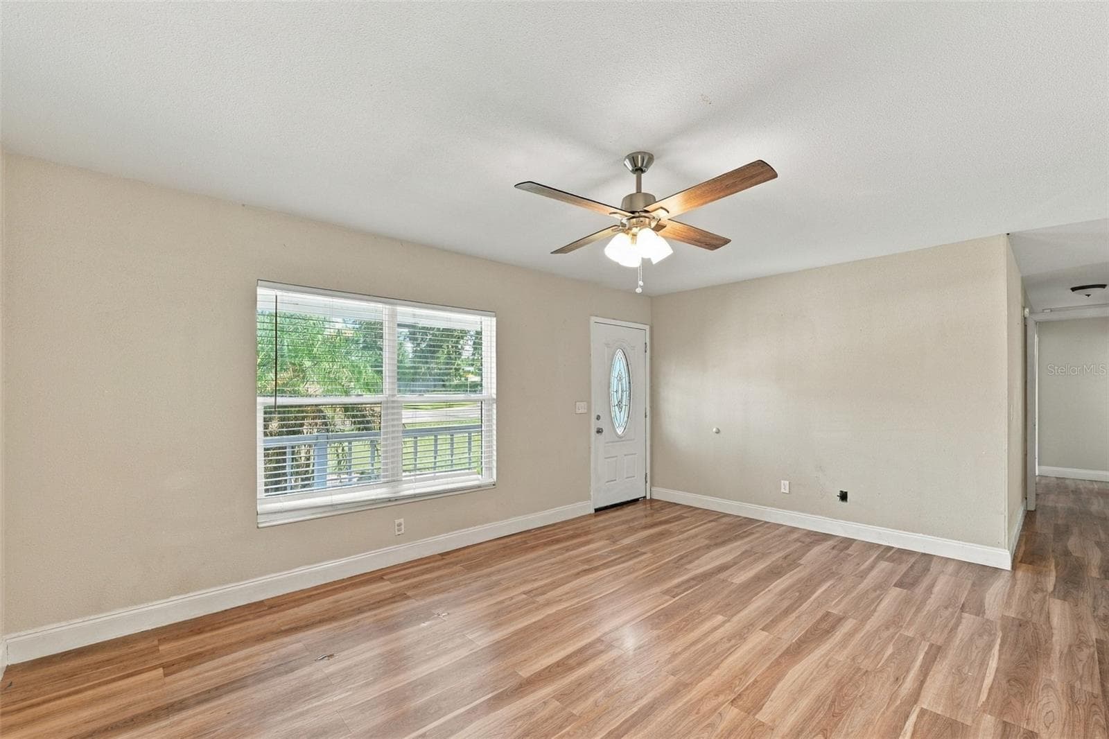 Single Family Residence at 702 CAMELLIA CT, SEFFNER, photo 2 of 45