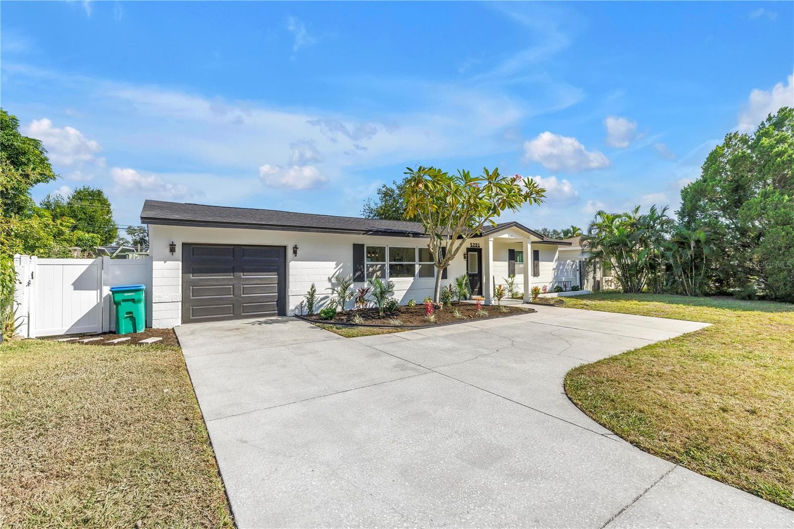 Single Family Residence at 5201 62ND ST N, ST PETERSBURG, photo 7 of 54