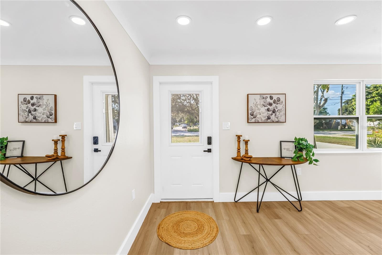 Single Family Residence at 5201 62ND ST N, ST PETERSBURG, photo 11 of 54