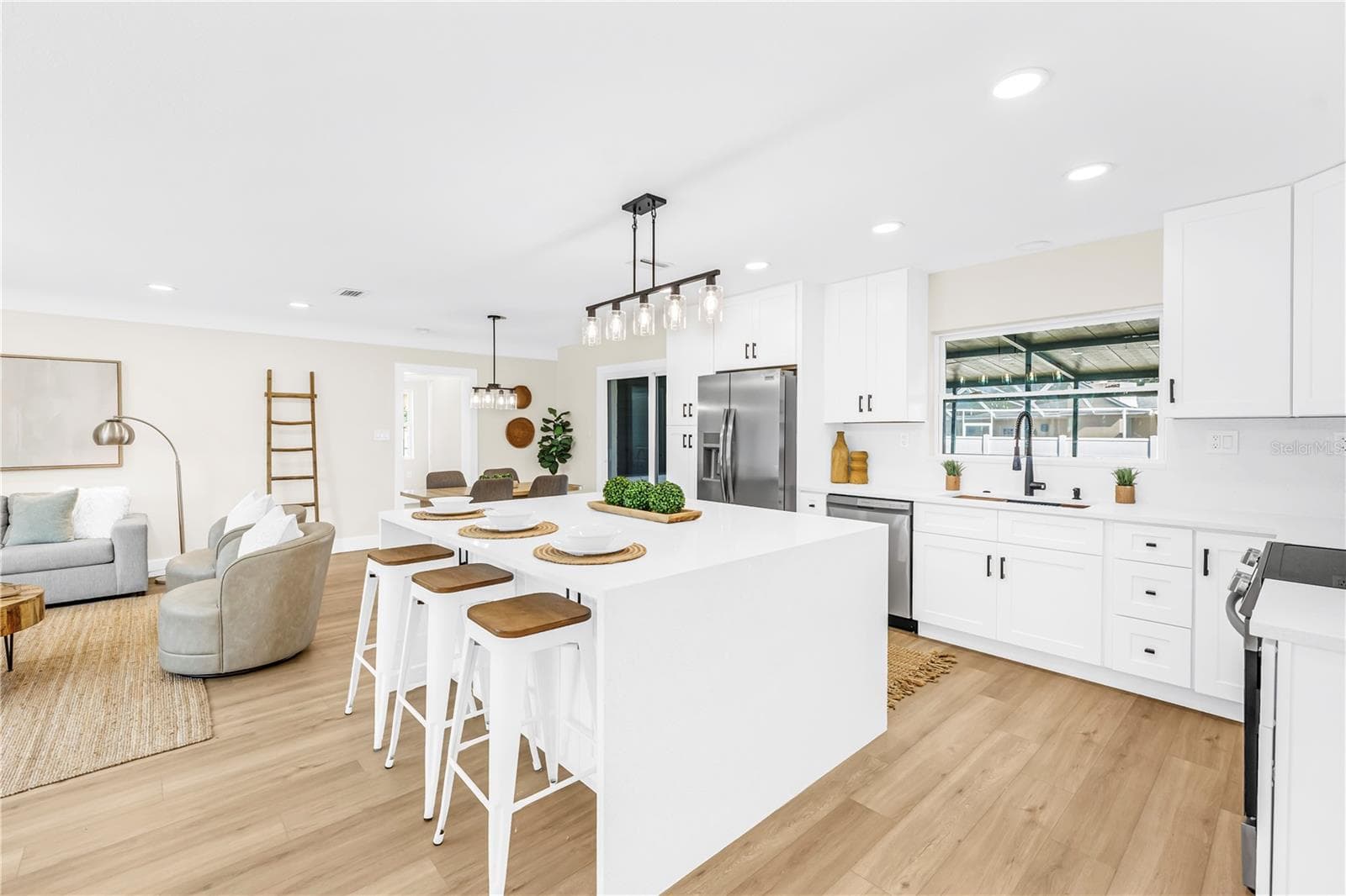 Single Family Residence at 5201 62ND ST N, ST PETERSBURG, photo 12 of 54