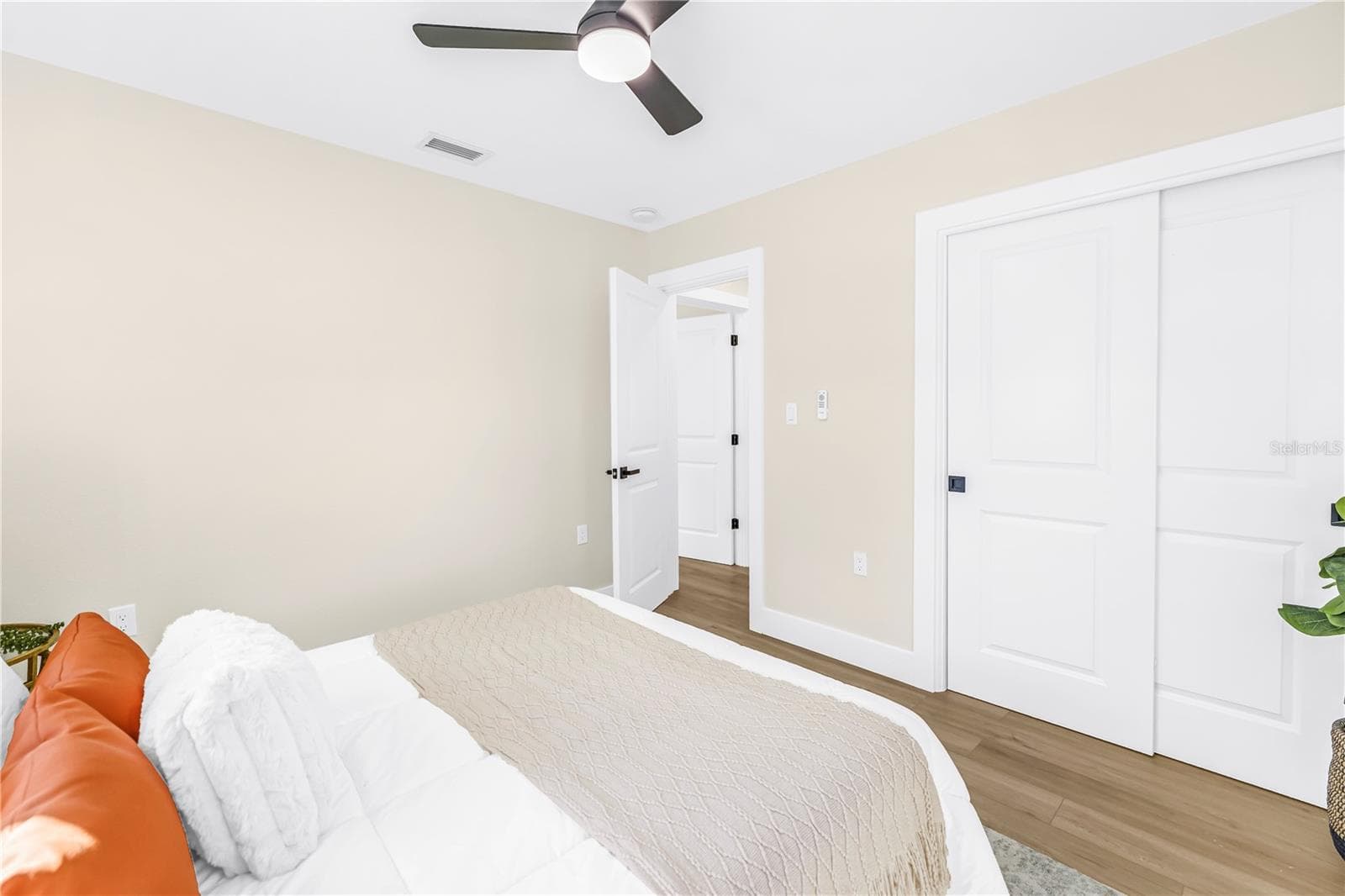 Single Family Residence at 5201 62ND ST N, ST PETERSBURG, photo 30 of 54