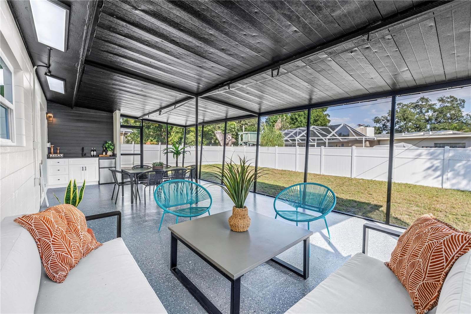 Single Family Residence at 5201 62ND ST N, ST PETERSBURG, photo 35 of 54