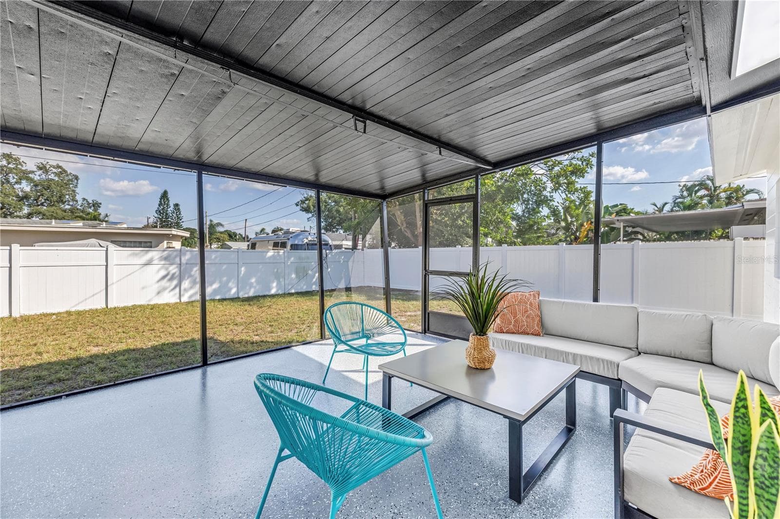 Single Family Residence at 5201 62ND ST N, ST PETERSBURG, photo 40 of 54
