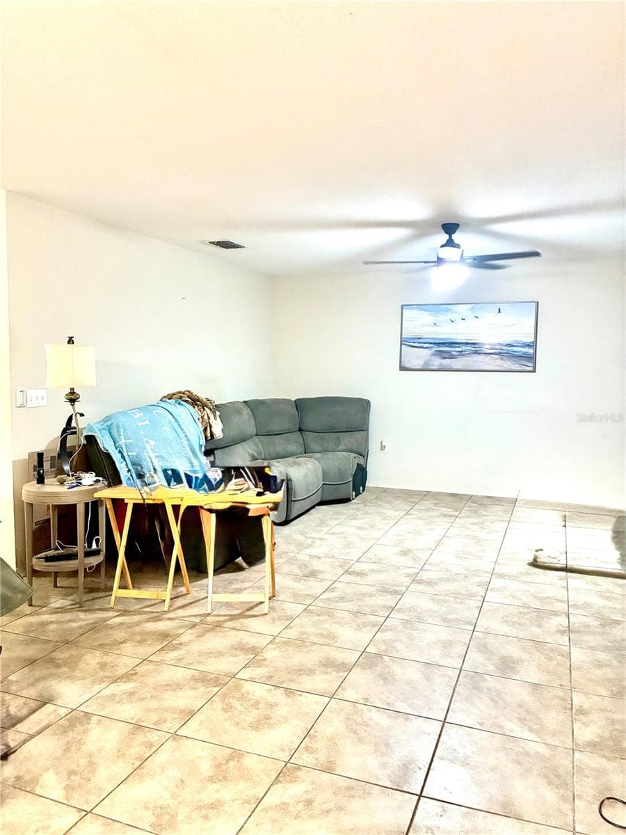 Single Family Residence at 4390 SUN CENTER RD, MULBERRY, photo 11 of 14